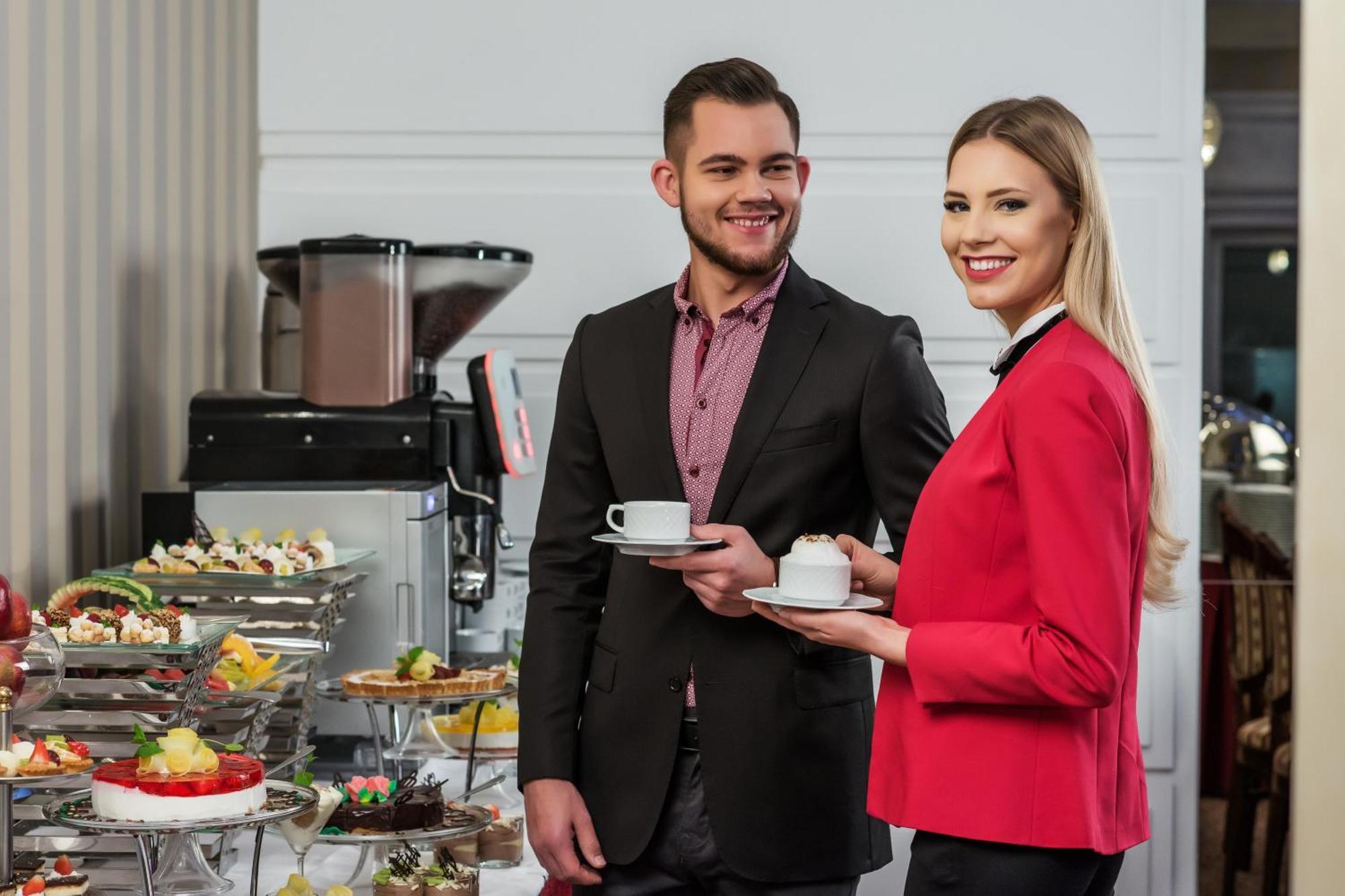 Hotell Lord - Airport 4*