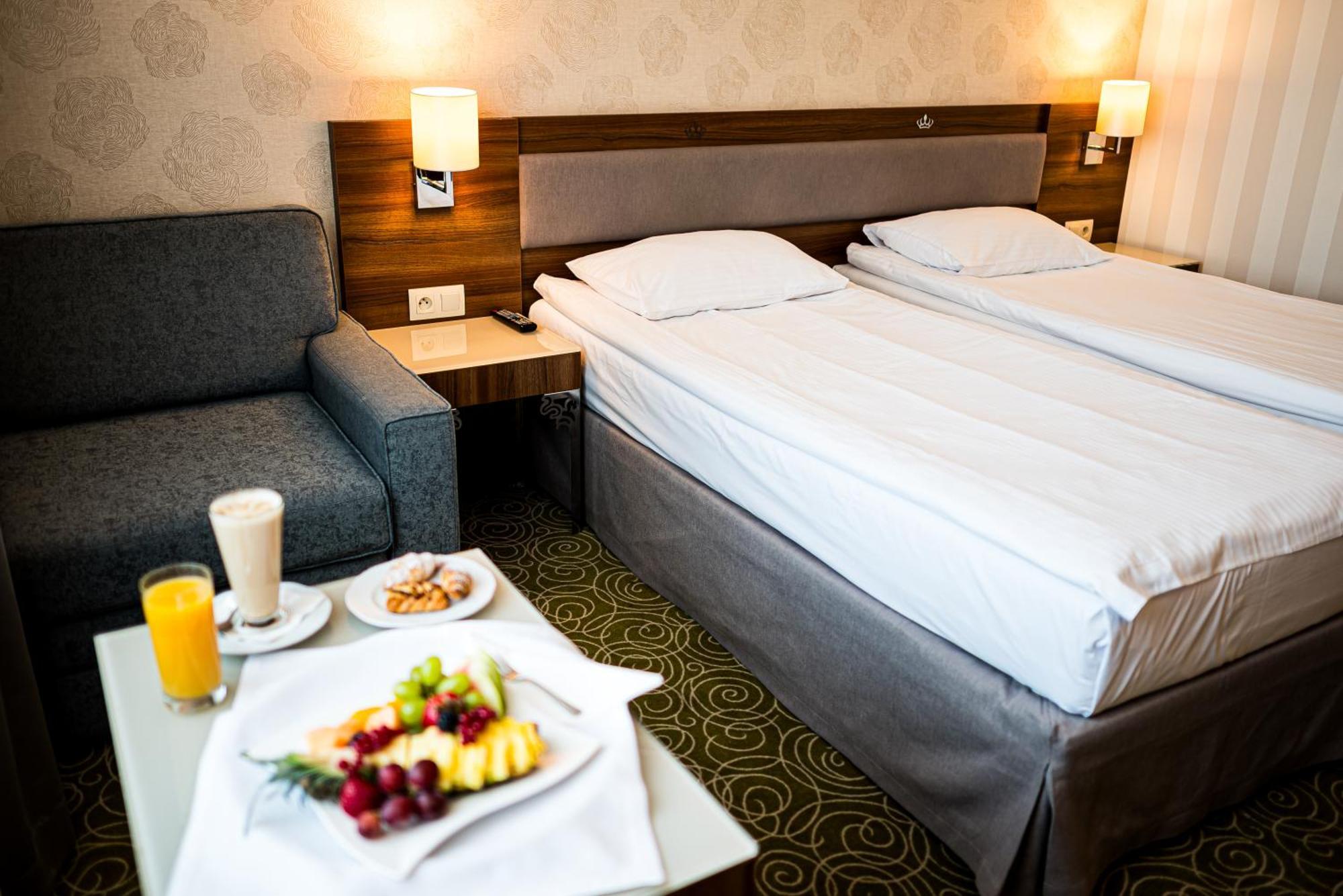 Lord - Airport Hotell Warszawa